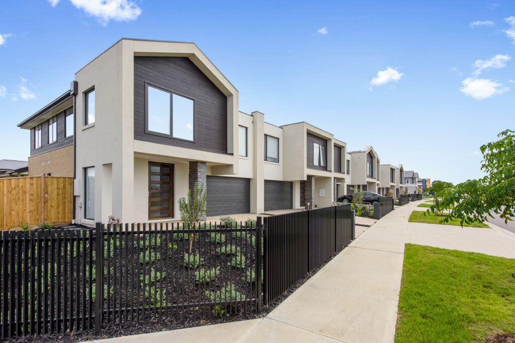 6525 Officer South Townhome - High Res-11